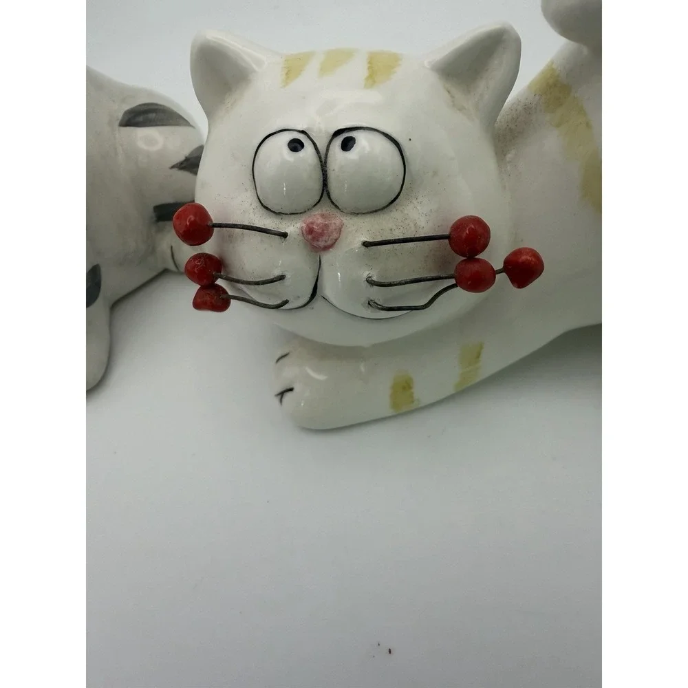 Nanucket Whimsical Ceramic Cat Figurines Pair Gray & Cream Beaded Whiskers 6
